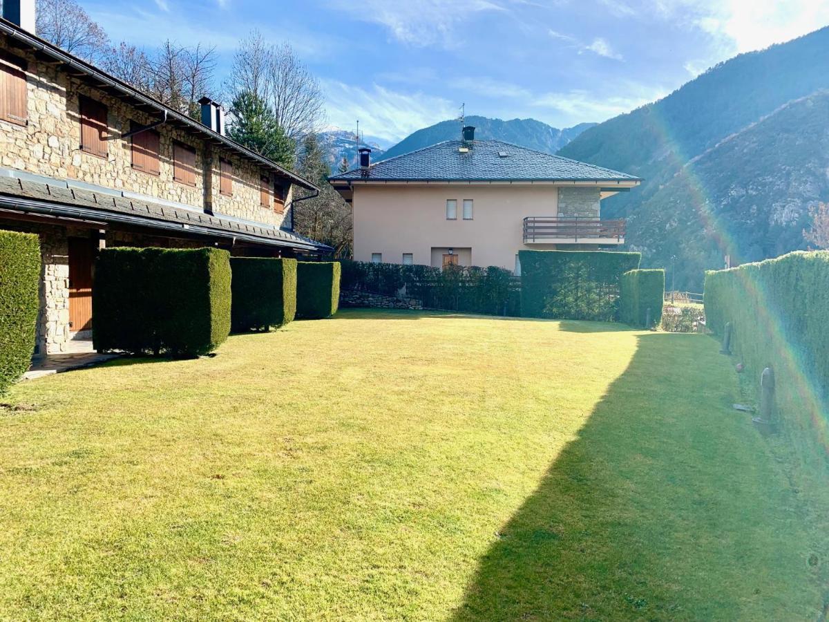 فيلا Casa Riu Riu de Cerdanya المظهر الخارجي الصورة